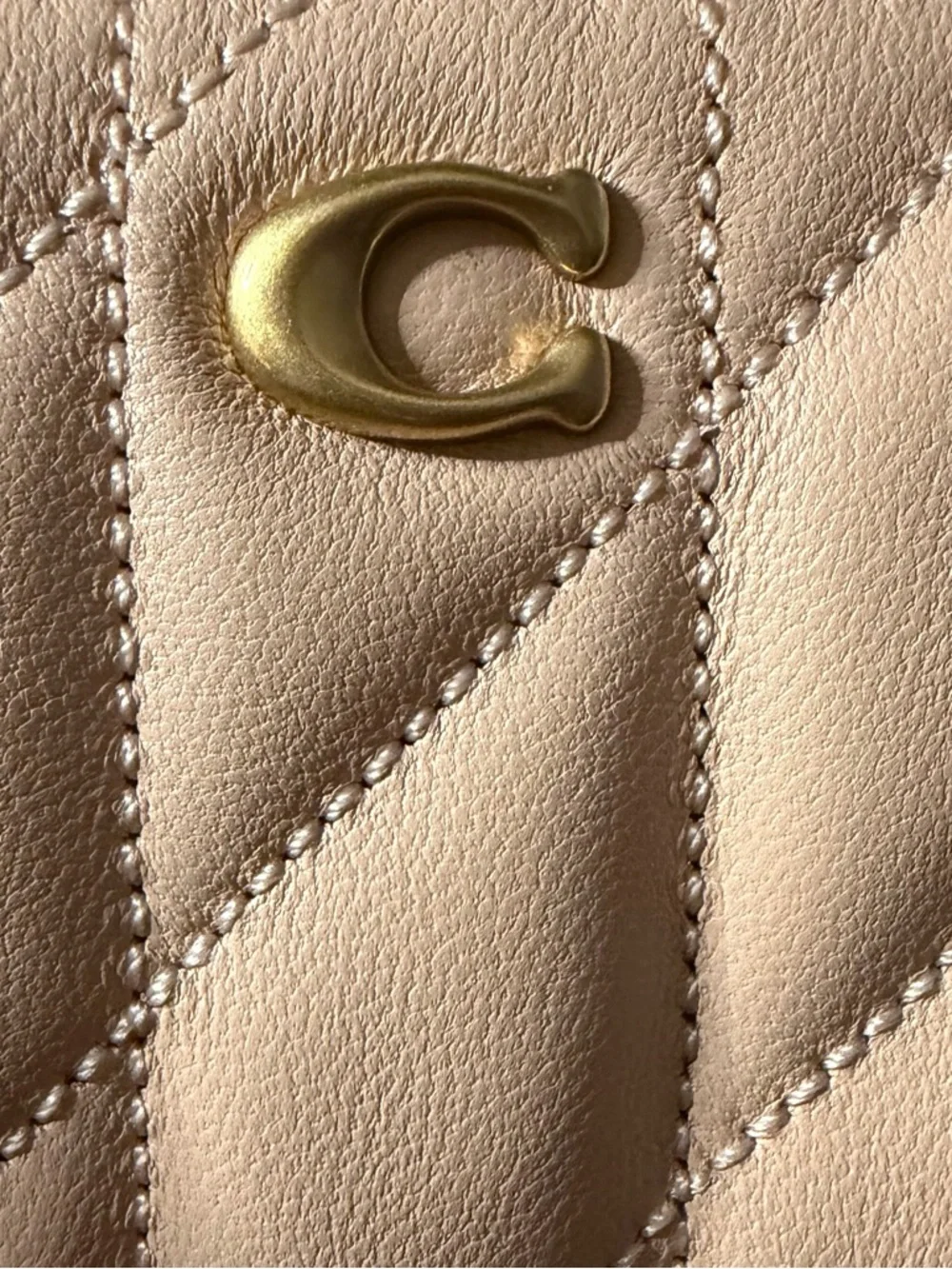 Coach Quilted Card Case - Picture 8 of 8